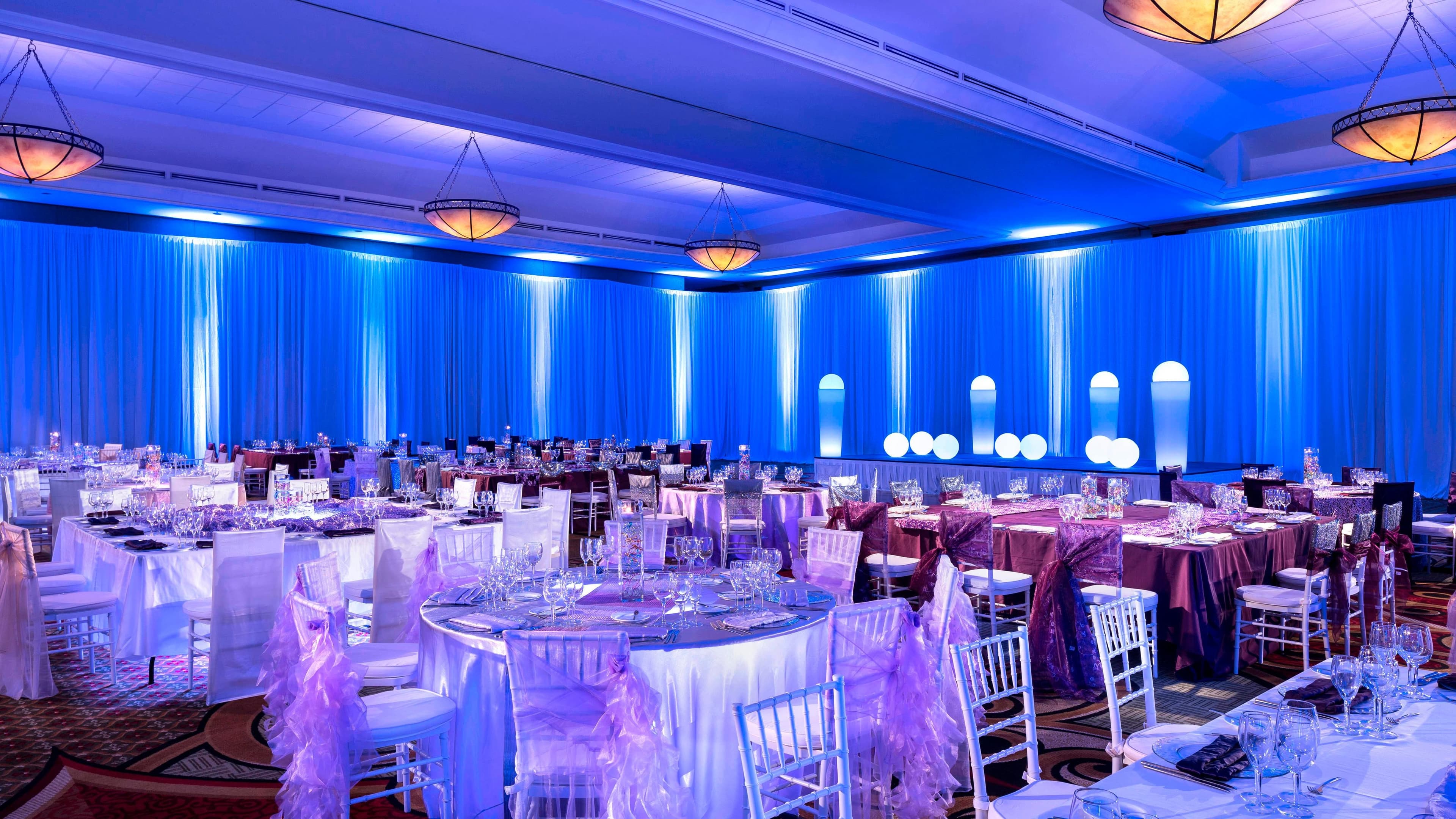 Cancún Destination Wedding Package at JW Marriott Cancún Resort & Spa