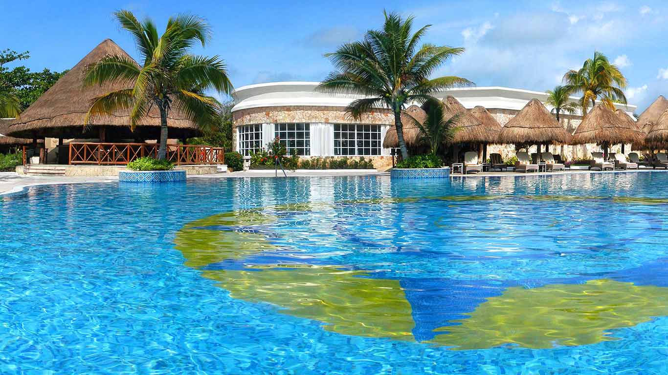 Catalonia Royal Tulum Wedding Package at Catalonia Royal Tulum