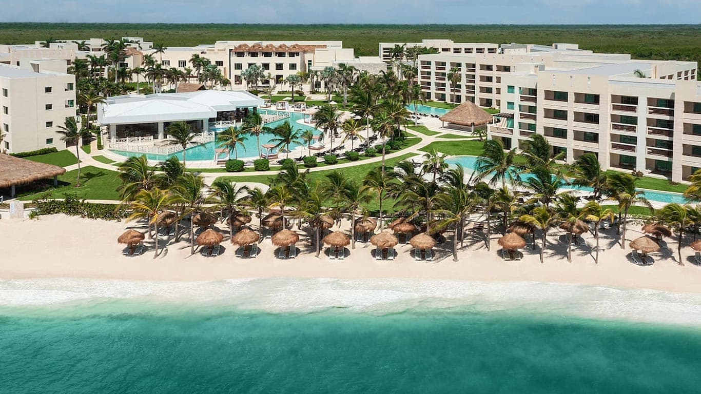 Dreams Unlimited-Luxury Wedding at Dreams Riviera Cancún Resort & Spa