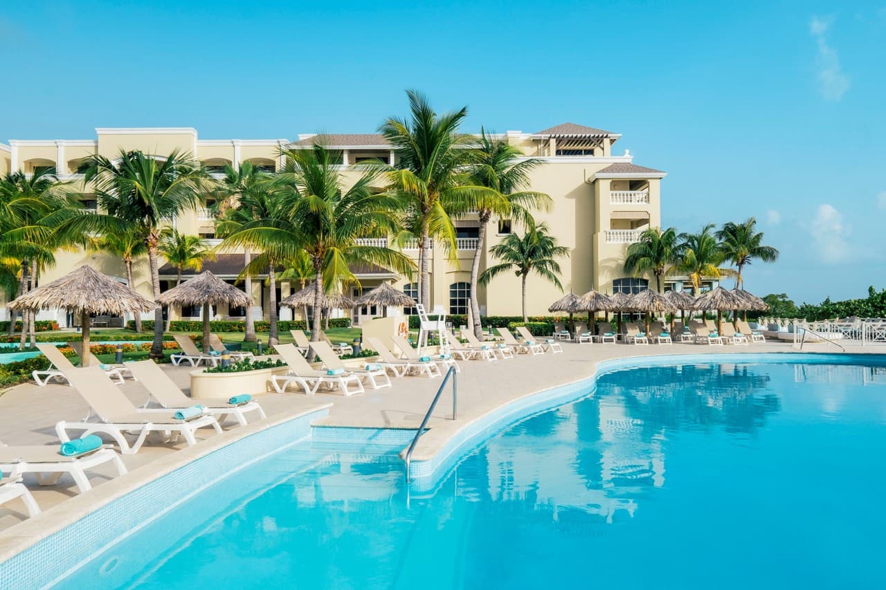 Classic Beach Wedding Package
