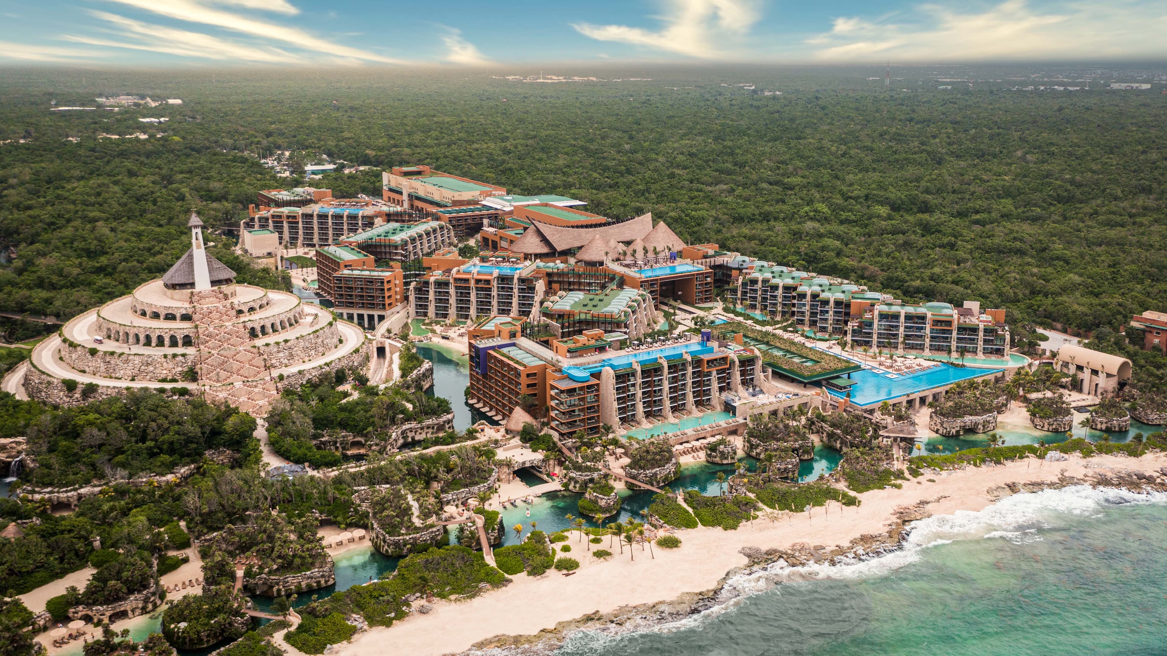 Xcaret Arte Wedding Experience at Hotel Xcaret Arte